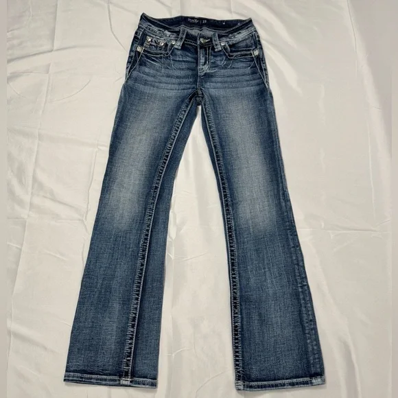 Miss Me Low Rise Bootcut Jeans Size 23 Embellished Pocket Western Y2K - Picture 2 of 8